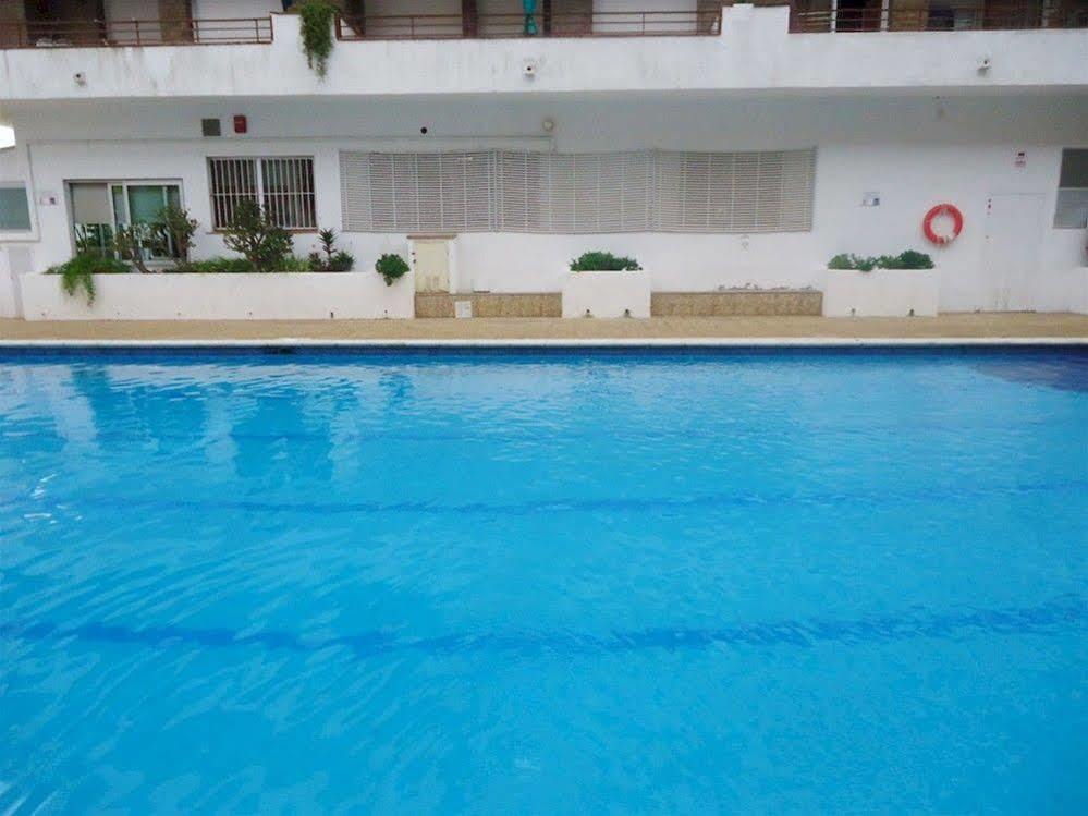 Acapulco Family 3*