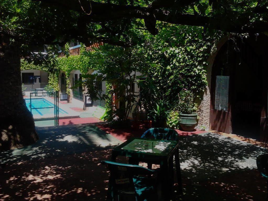 Planas Hotel *