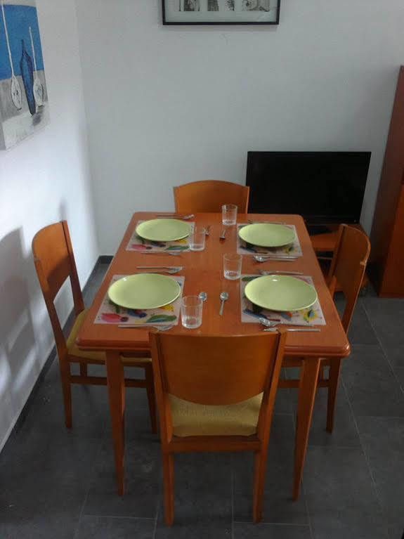 Livingirona Apartamento *