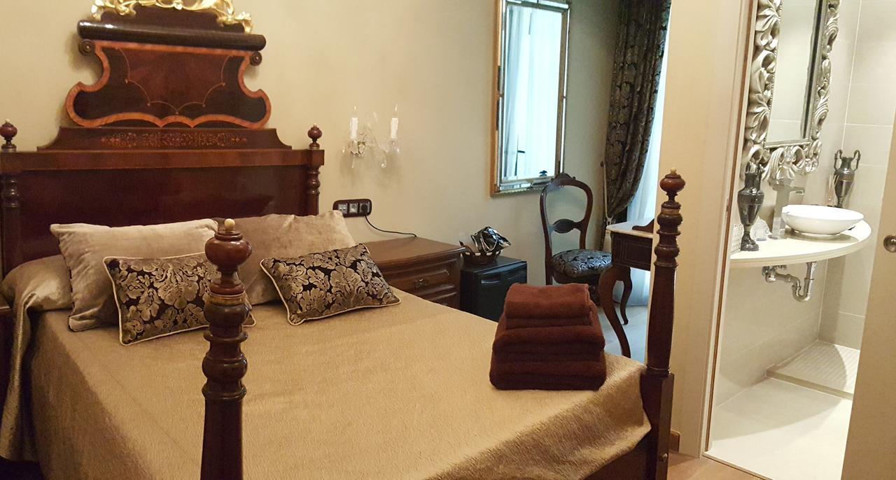 Bed & Breakfast L'encant 3*