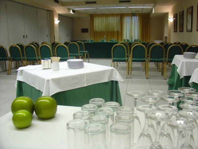 Husa Fornells Park Hotel Vilablareix