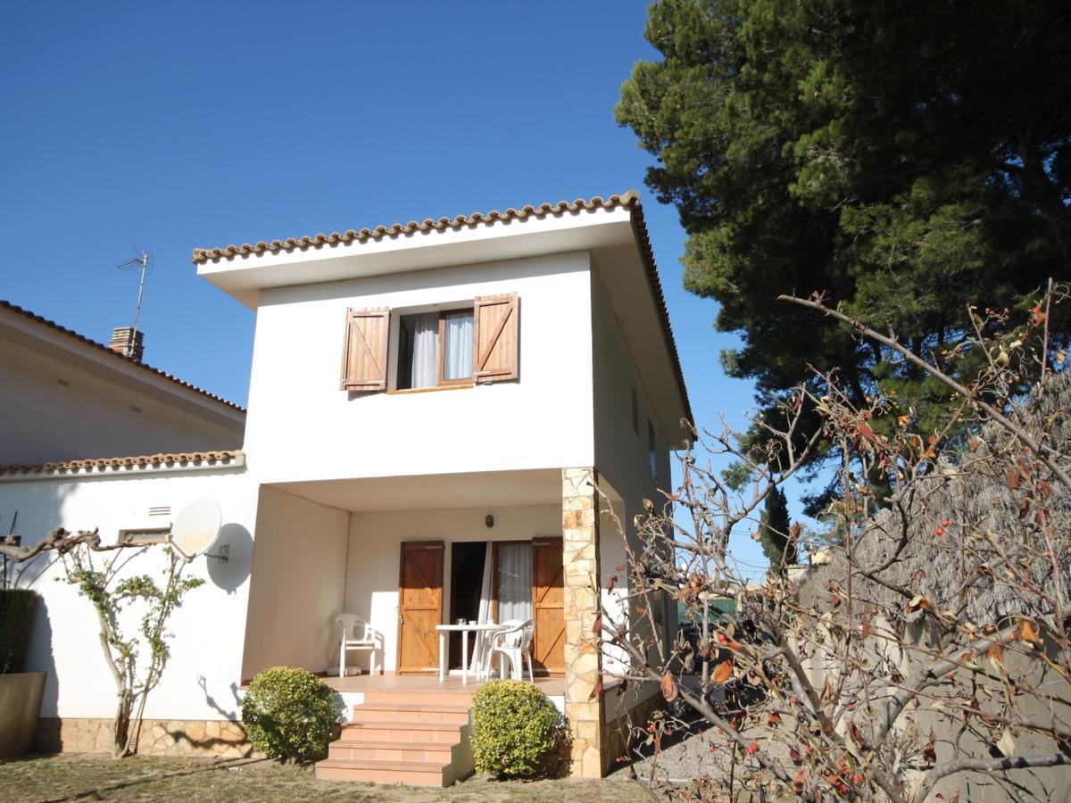 Villa Riells 2 *