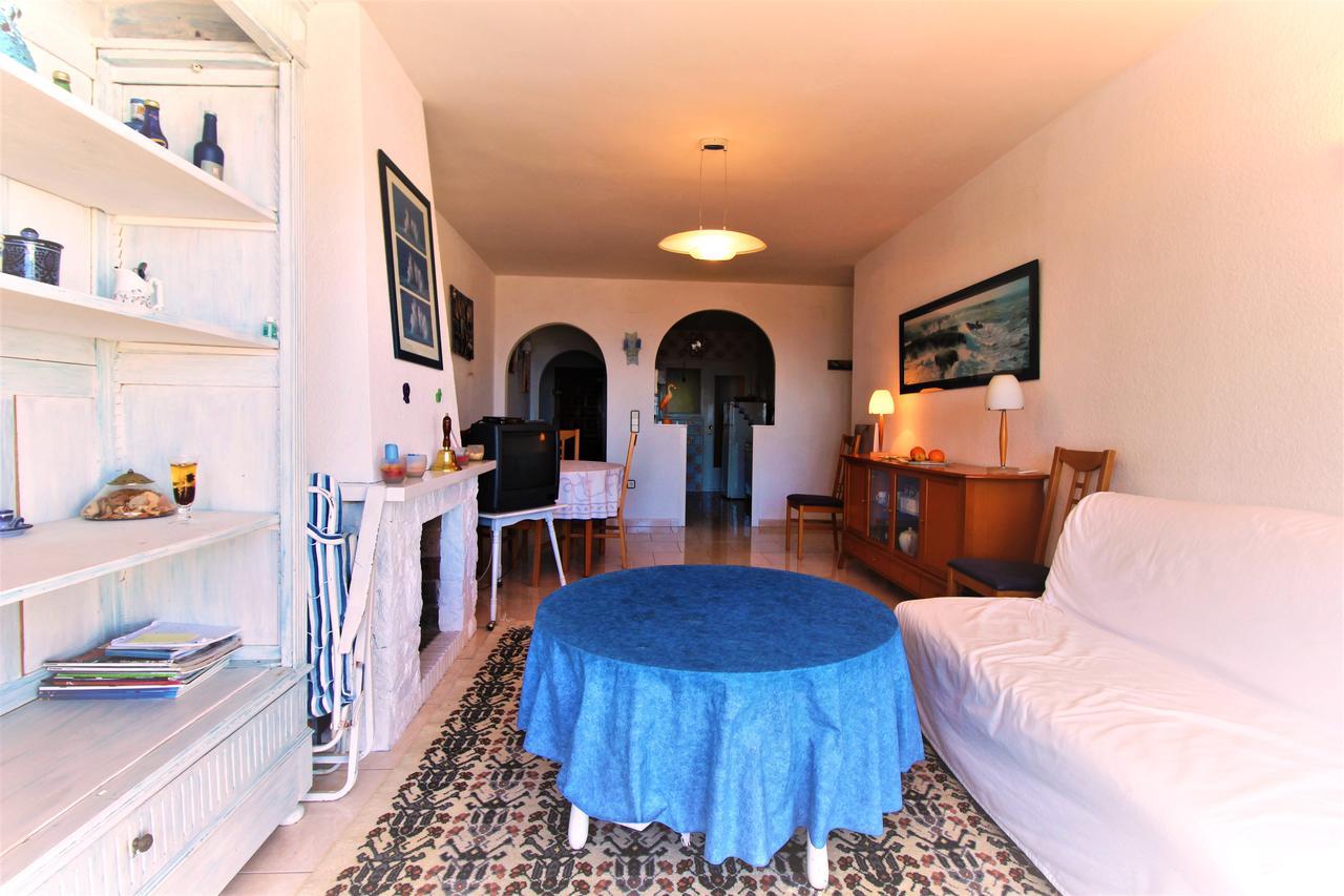 Apartment Dulce Vida 1, Apartamento Con Piscina Comunitaria, Vistas Al Mar Y Wifi Roses