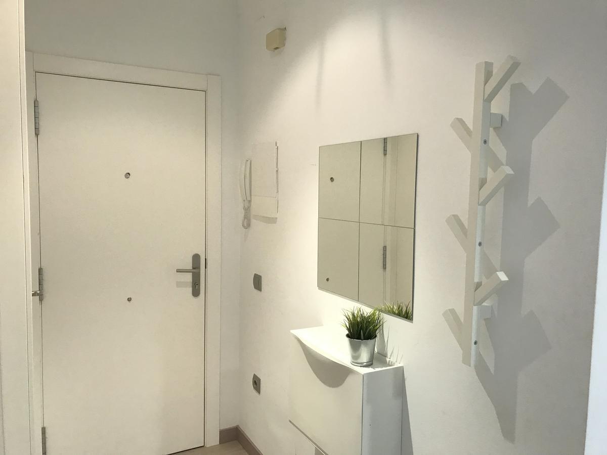 Rhode 1b Apartment