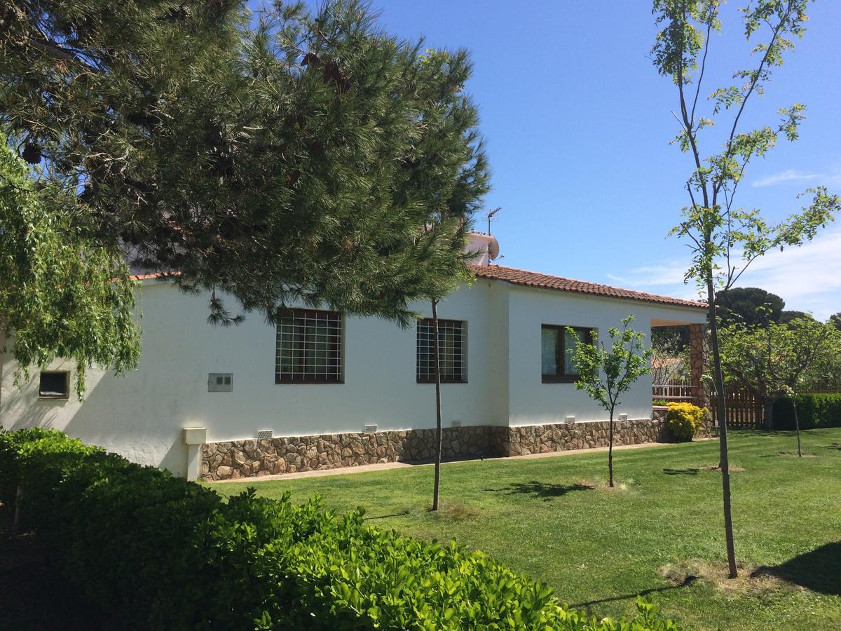Maria, Terrace & Pool Holiday home