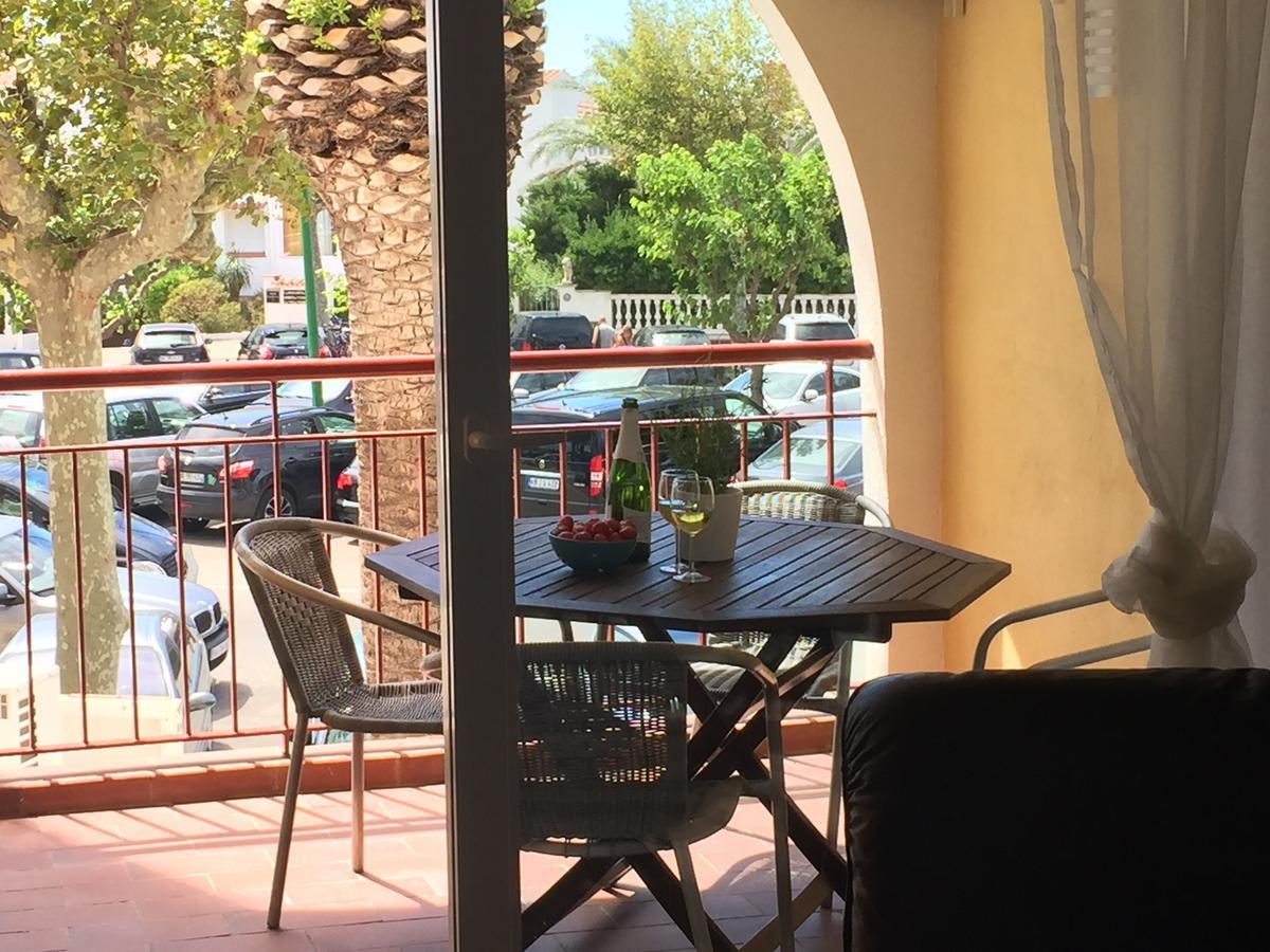 Awaydays - 119 - Modern Duplex 50m From The Beach * Ampuriabrava