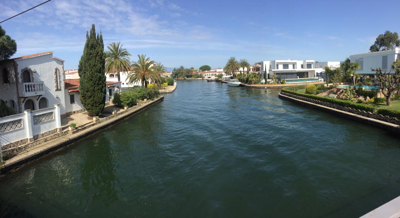 Villa La Casa Borsalina Empuriabrava