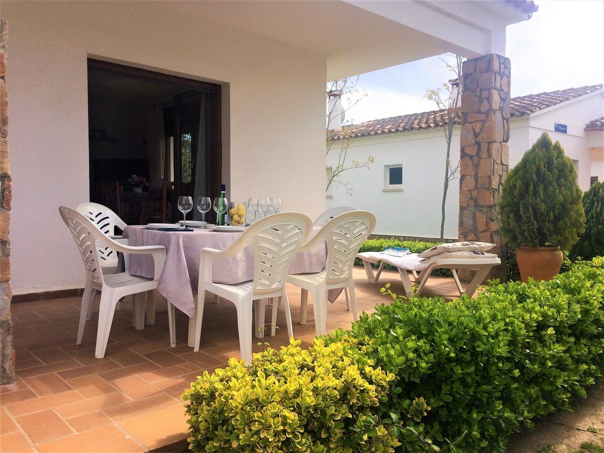 Montserrat 1, Terrace & Pool Sant Marti d'Empuries