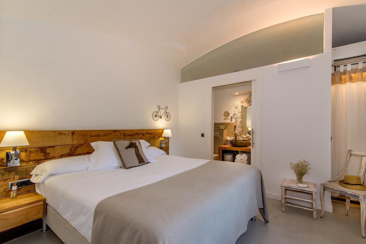 Mas Carreras 1846 Holiday home *