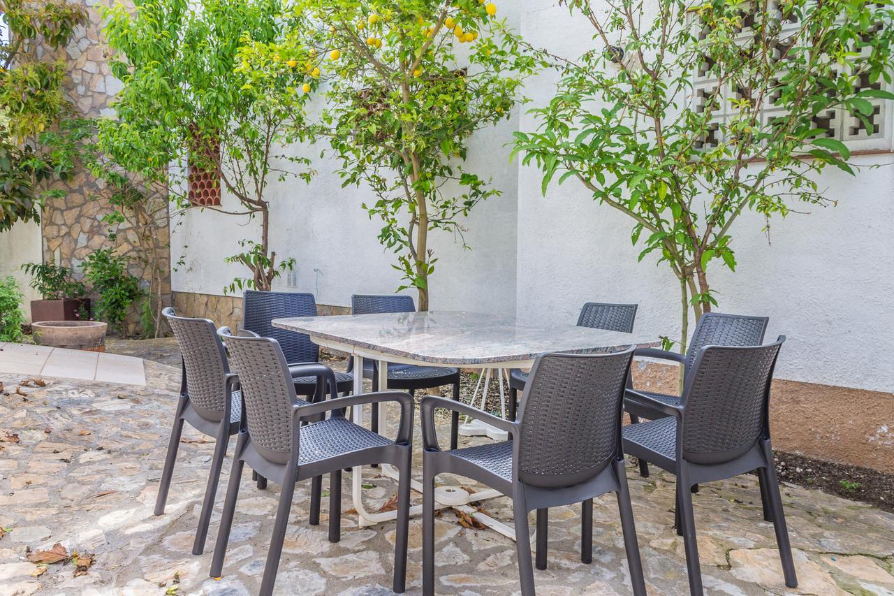 Empurialola -encantadora Casa Con Jardin Cerca Del Centro -142 Holiday home *