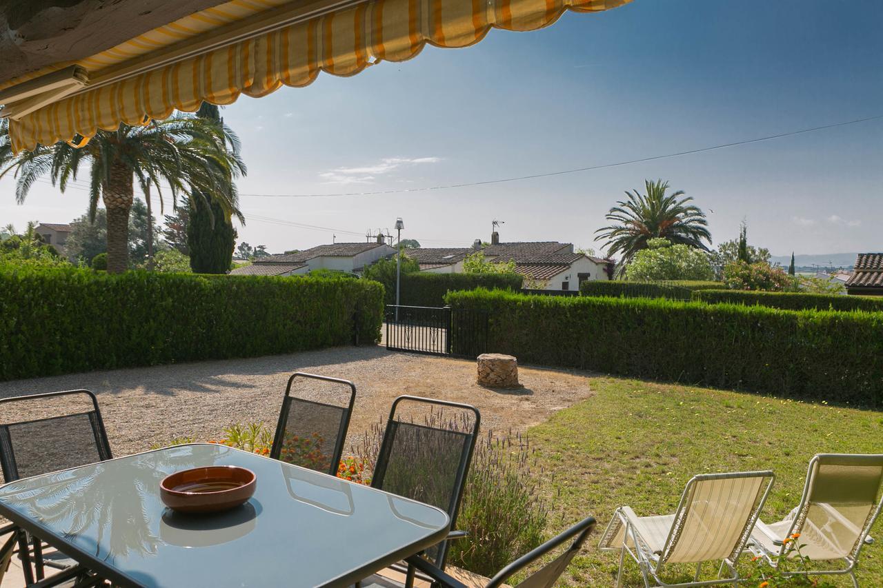 2 Bedroom Semi-detached House In Urb. Torre Gran, L'estartit. Great Garden And Community Pool * Torroella de Montgrí