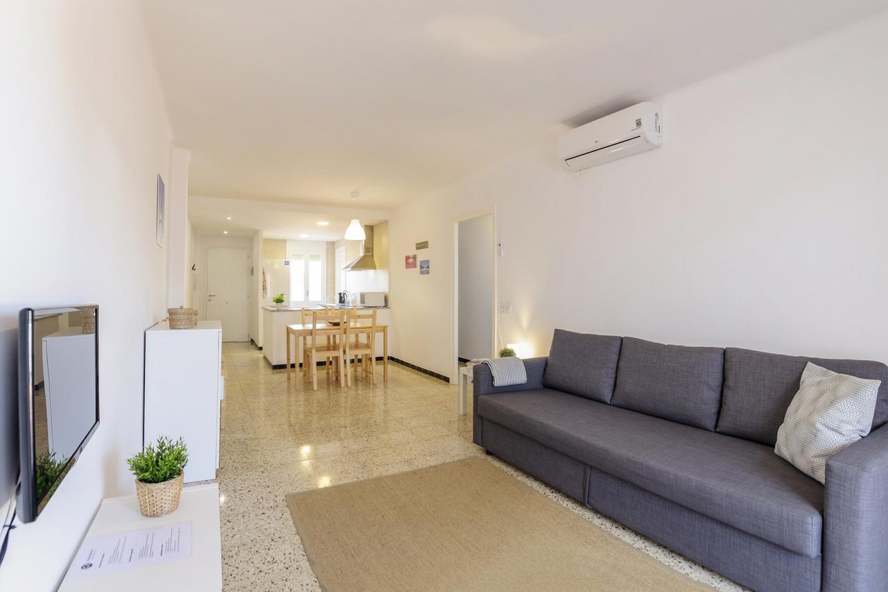 No 5 Apartment *