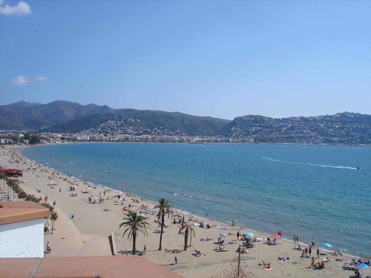 Apartamento Ibr-europa 70 Rosas