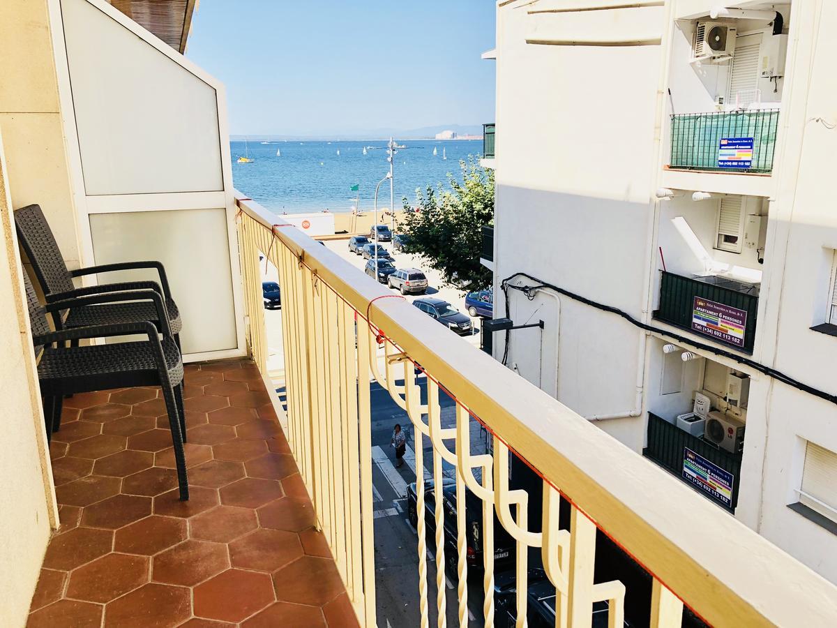 Llotja - En La Playa Y El Centro De * Roses