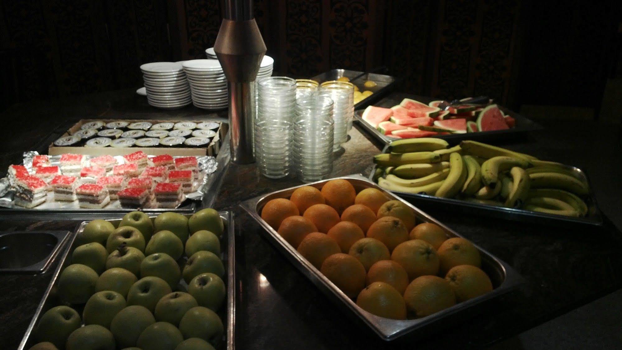 Hotel Esmeralda 3*
