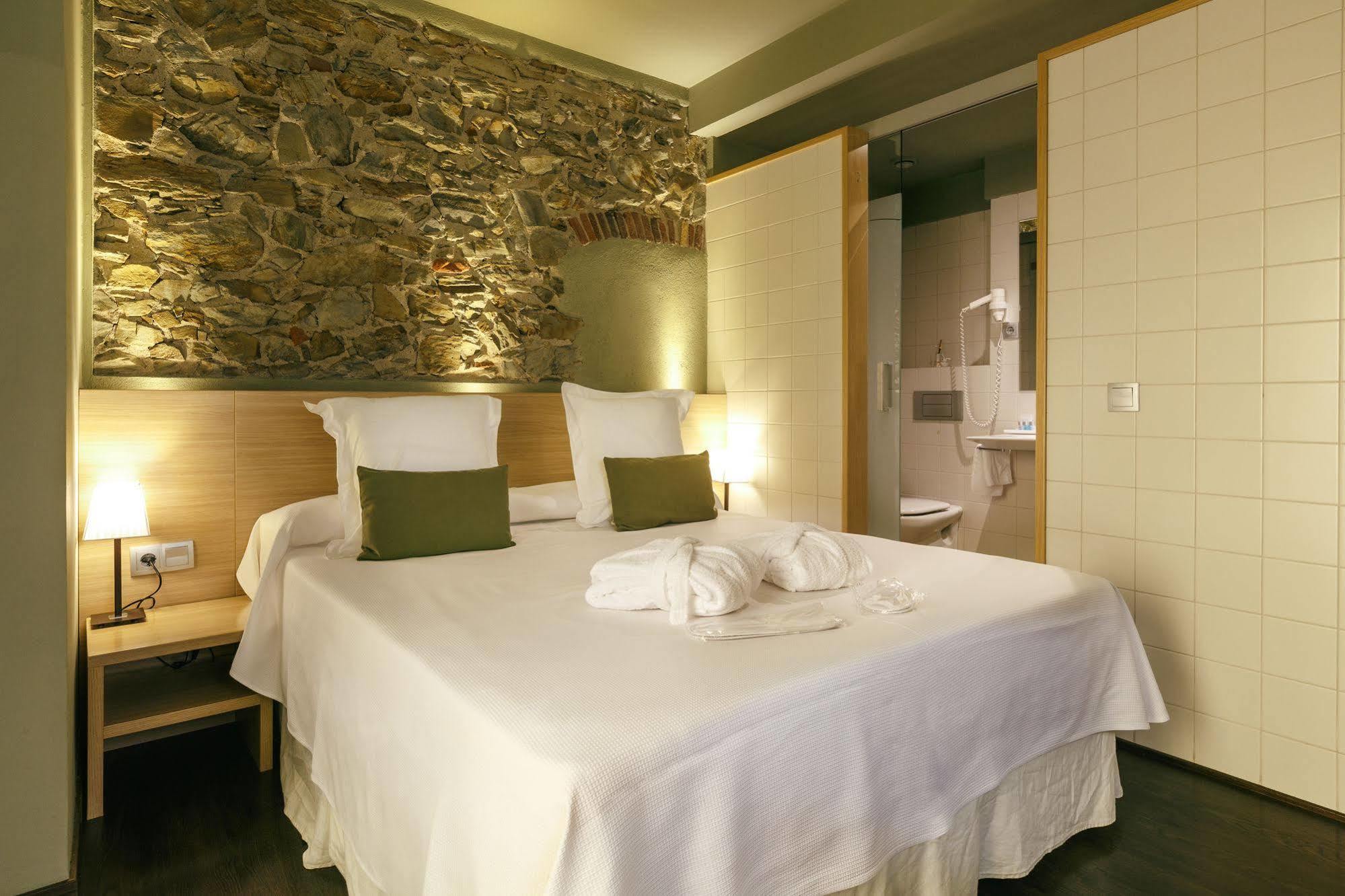 Hotel Vilamont 3*