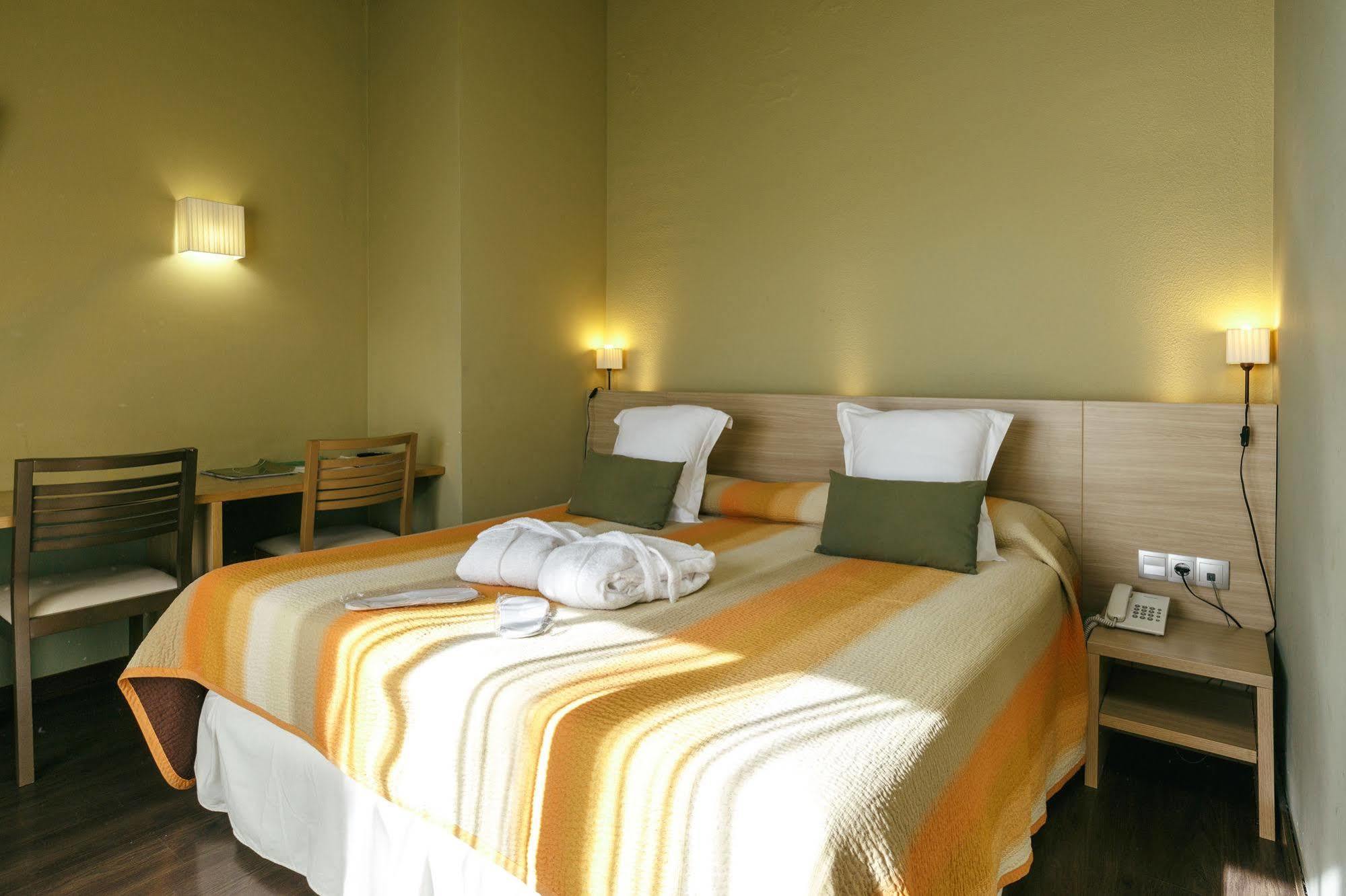Vilamont Hotel Garriguella