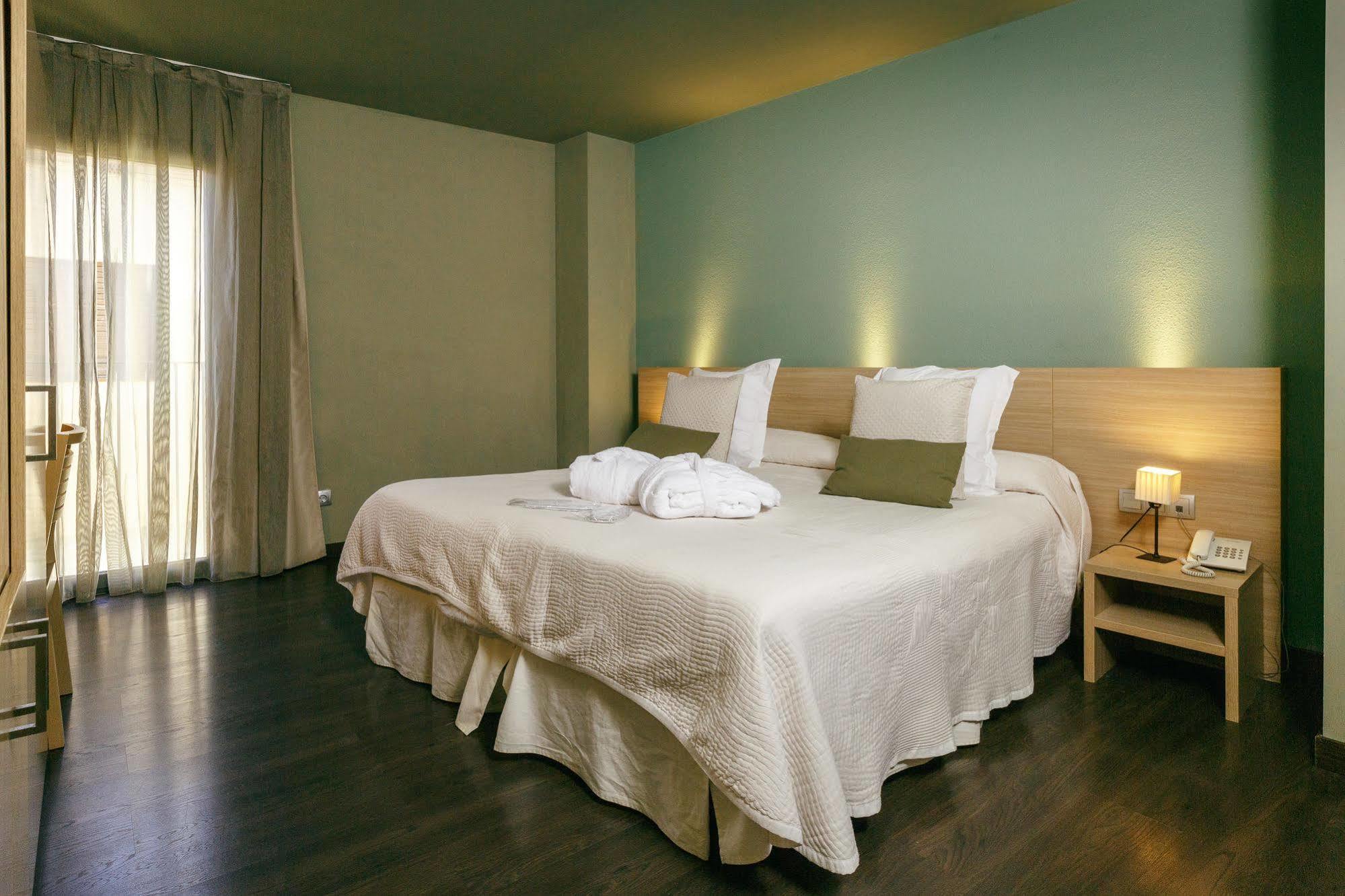 Hotel Vilamont 3*