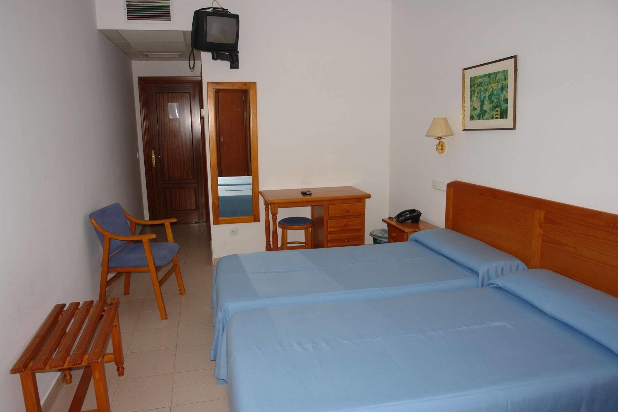 Corisco Hotel