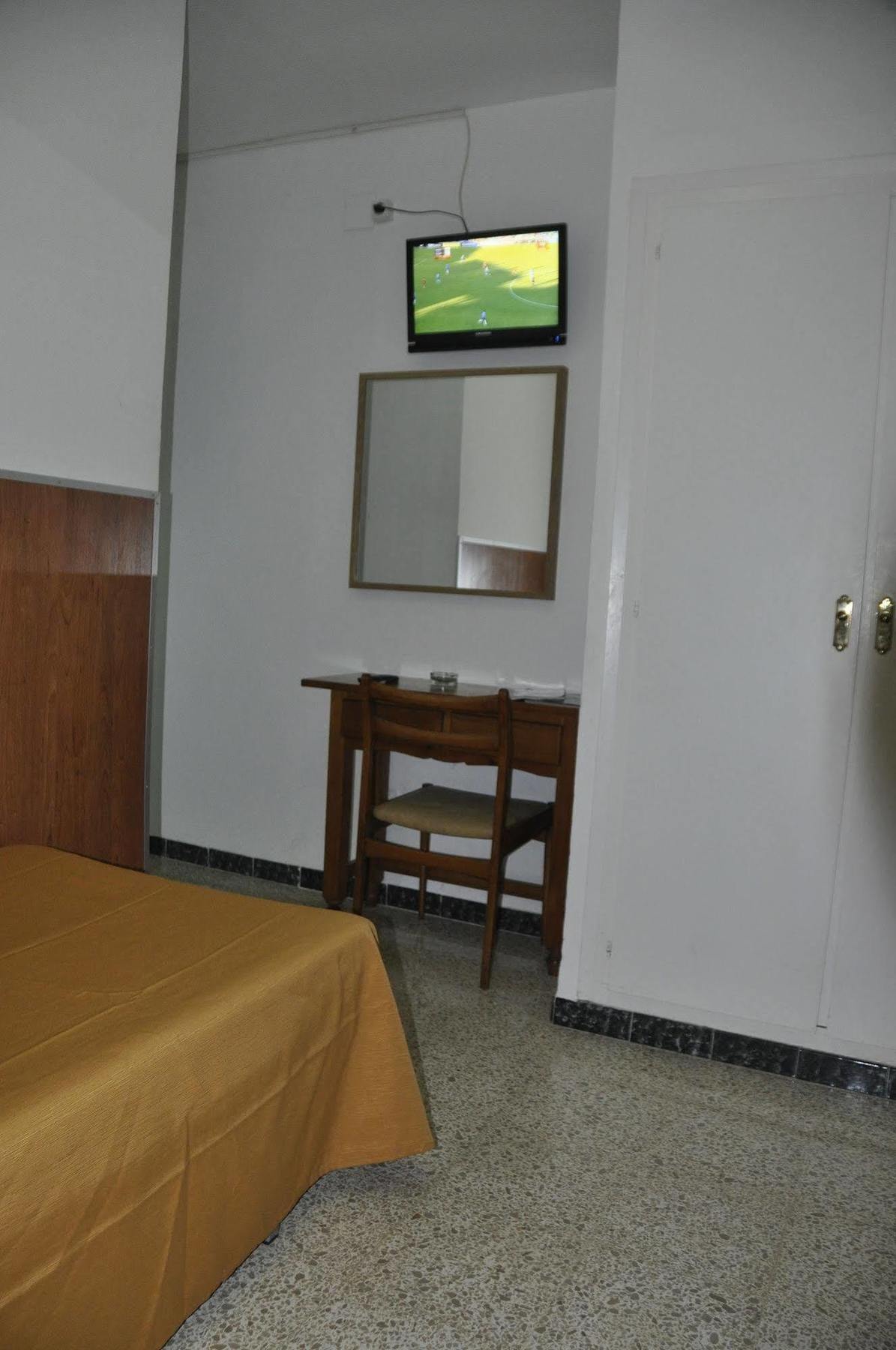 Guest house - El Amigo