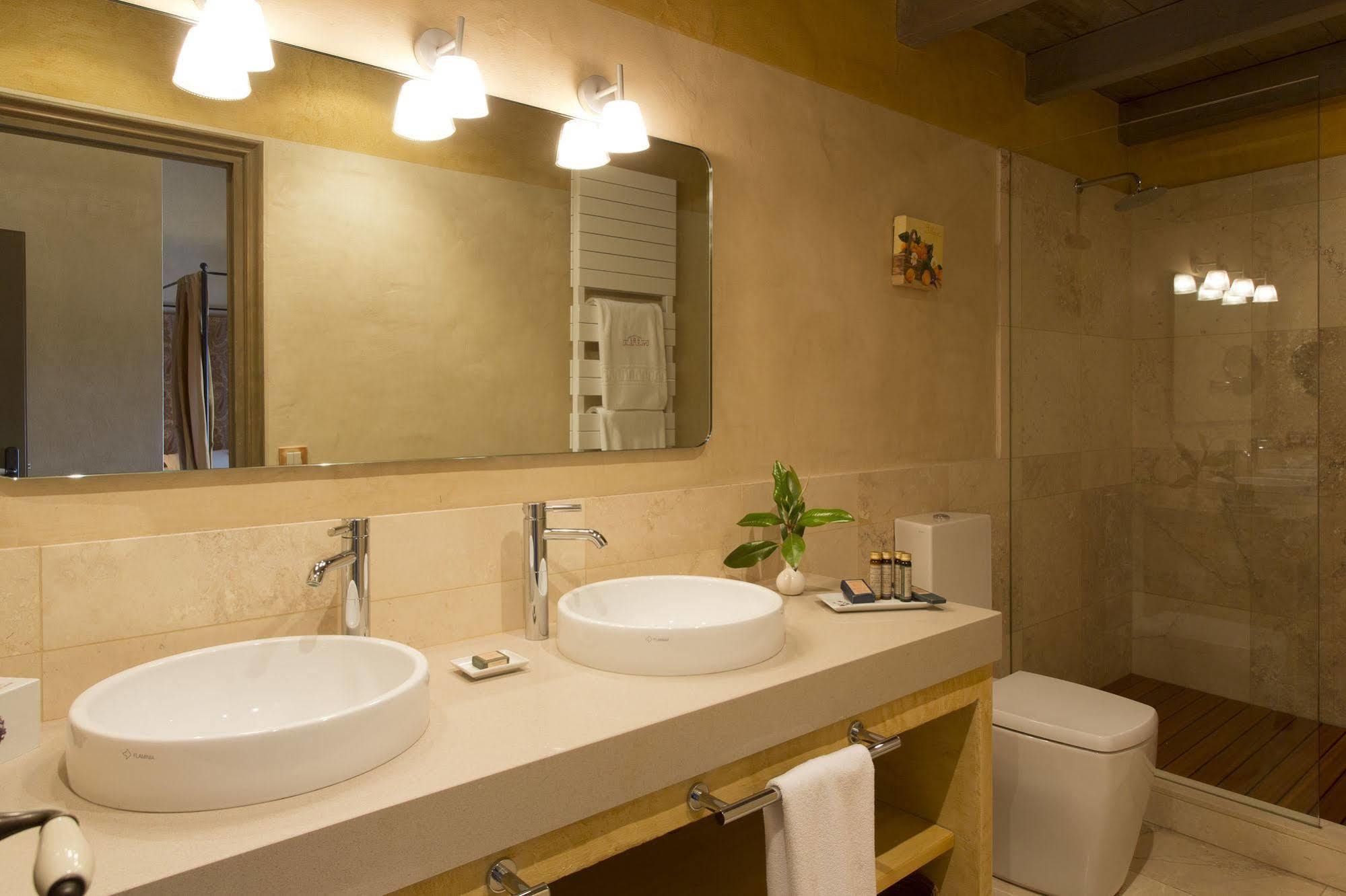 Hotel Rusticae Casa Rural Mas Rosello (adults Only) Gerona