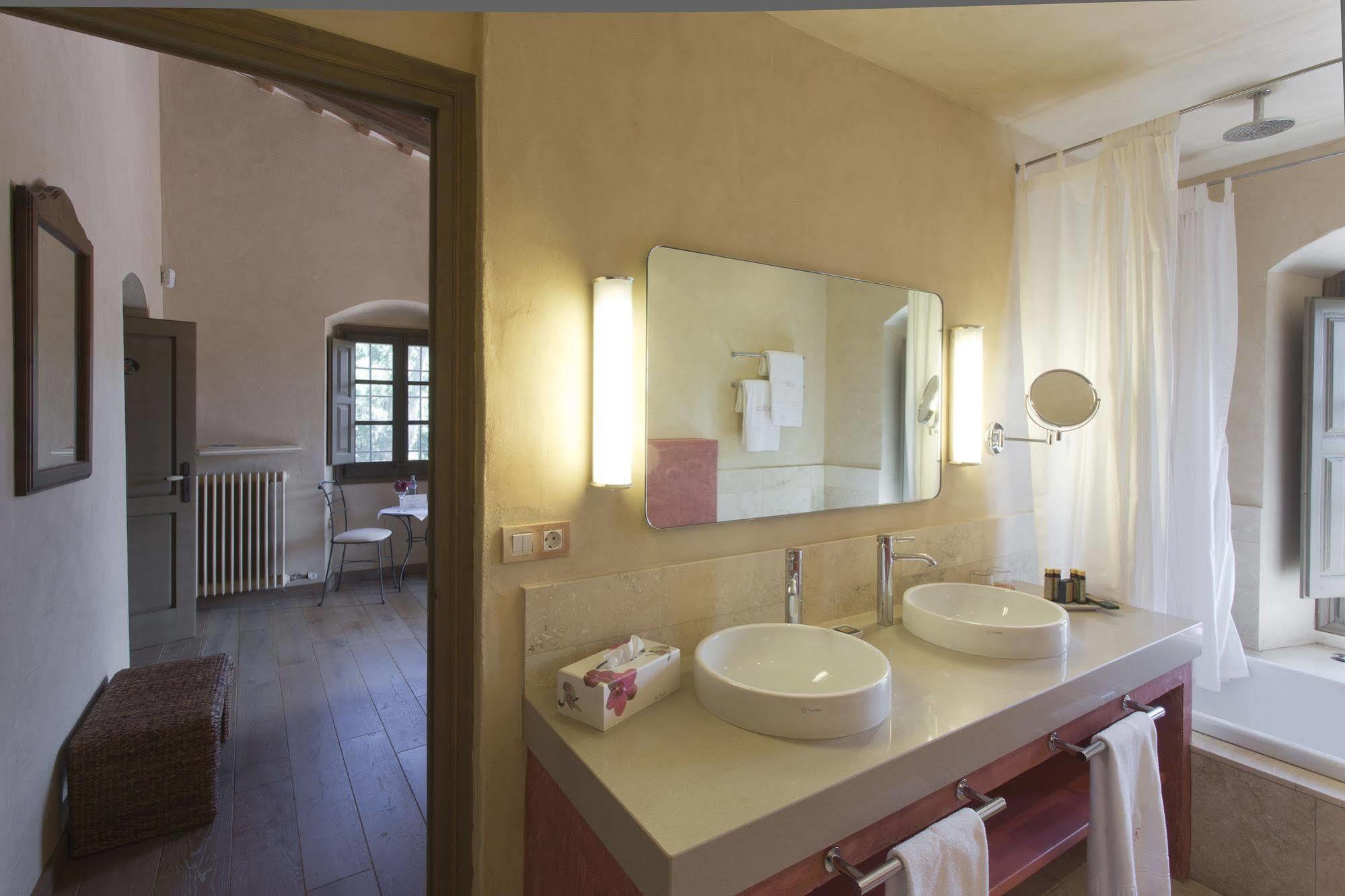 Rusticae Casa Rural Mas Rosello (adults Only) Hotel Gerona