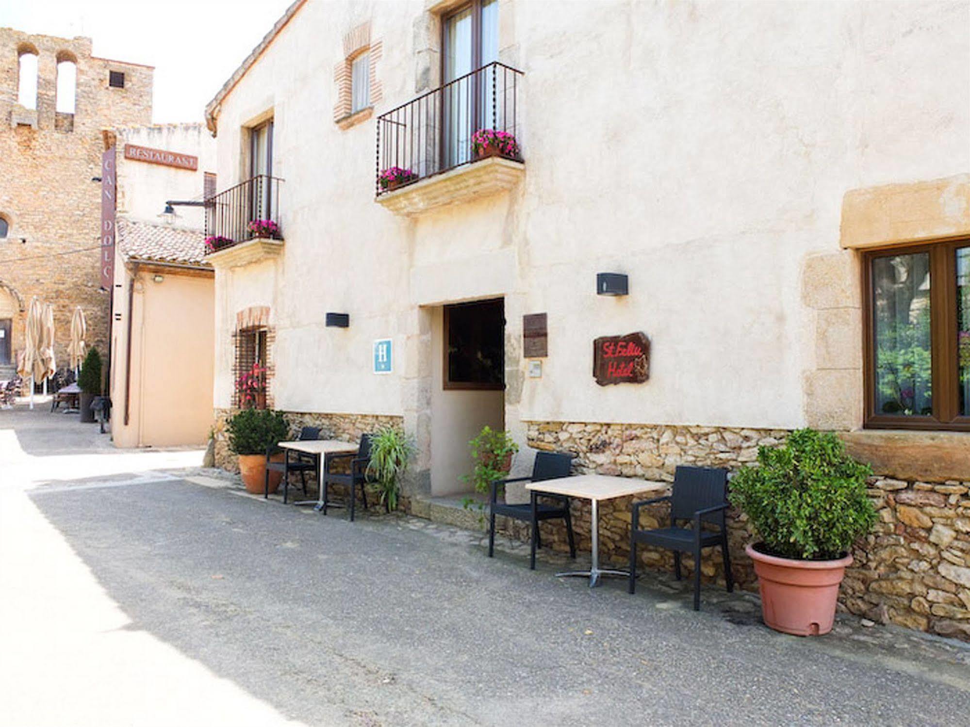 Sant Feliu Hotel *