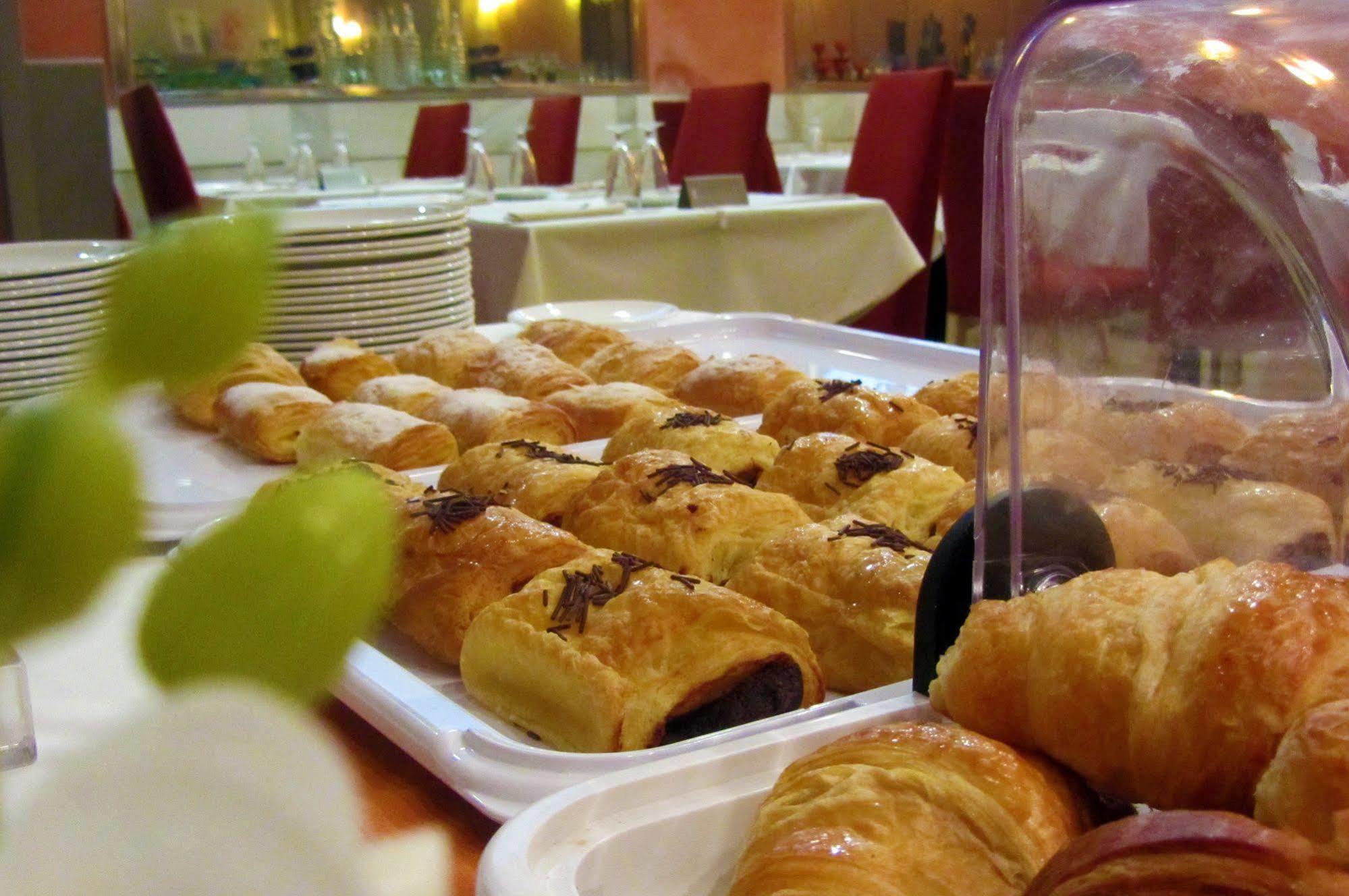 Hotel Rambla 3*