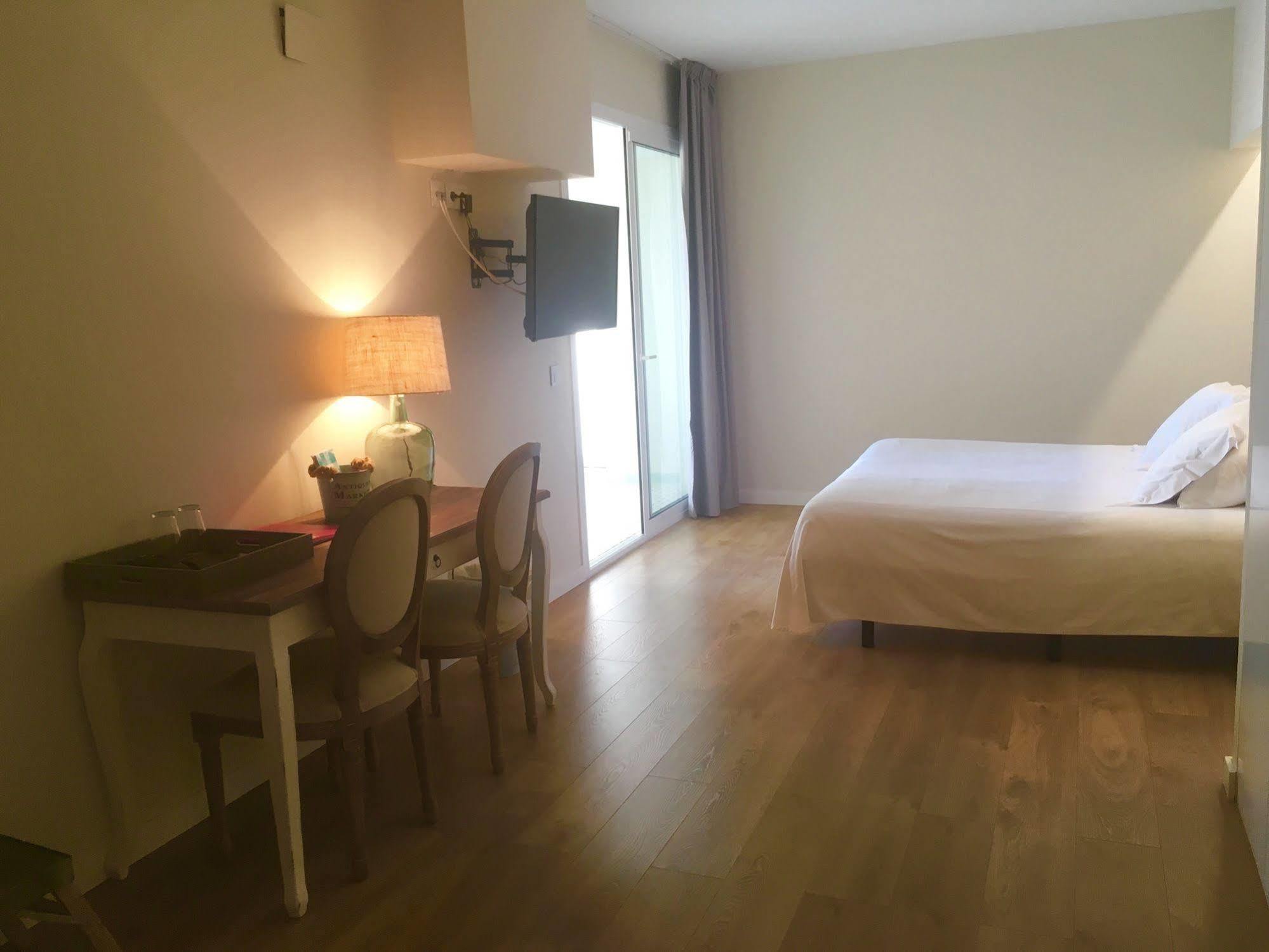 & Thalassa Sport & 3* Rosas