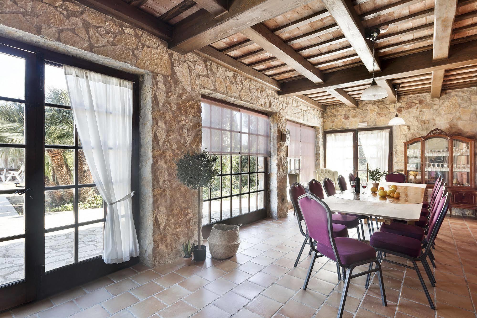 Vinyes De Lemporda Hotel