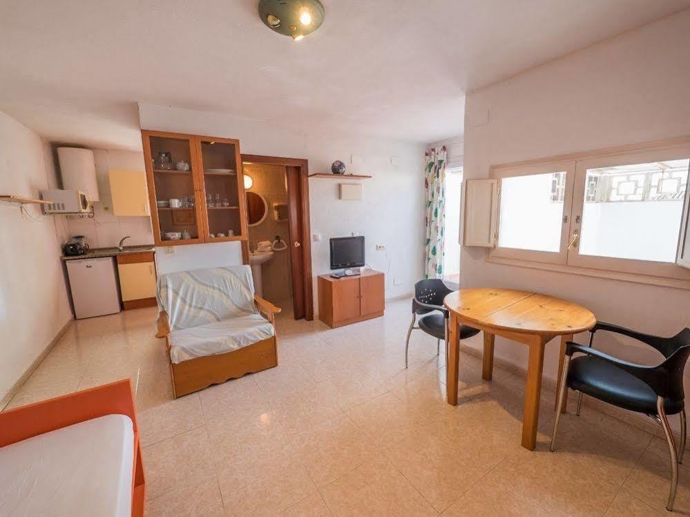 Agi Peater Center Apartment *