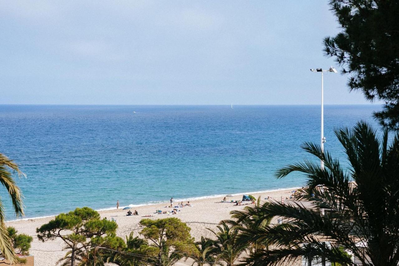 With One Bedroom In Platja D'aro, With Wonderful Sea View, Enclosed... *