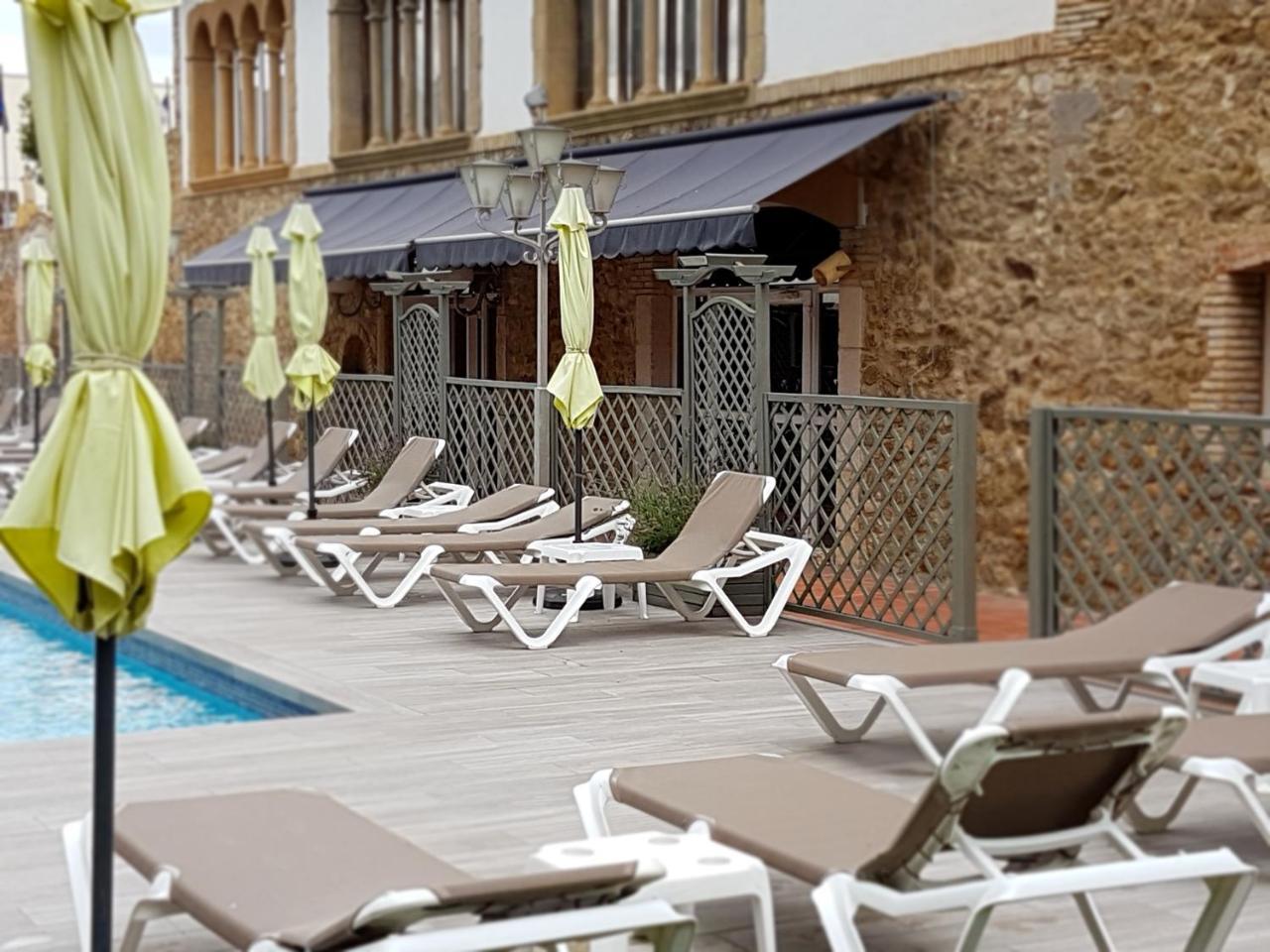 Castell Blanc Hotel Empuriabrava