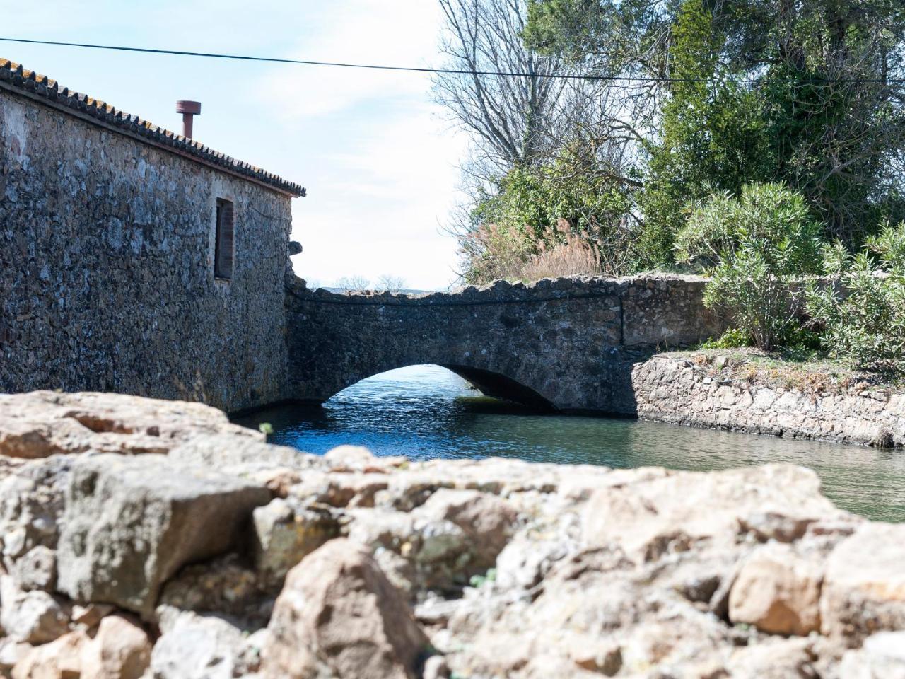 Moli De Hotel