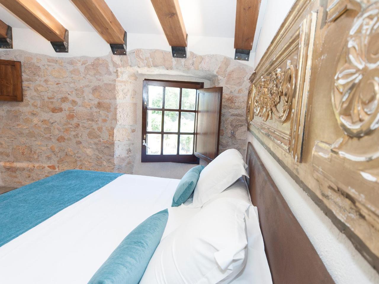 Moli De Hotel