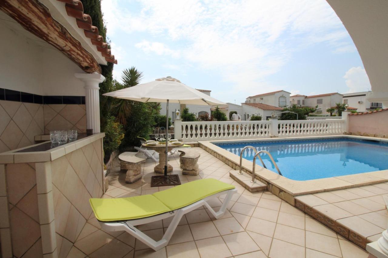 Villa Apart-rent Casa Creus 8a *