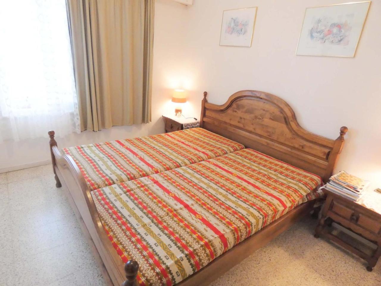 Center 04 Apartamento Rosas