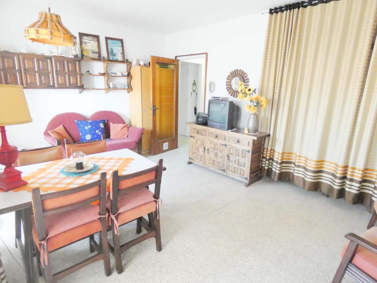 Apartamento Center 04 Rosas