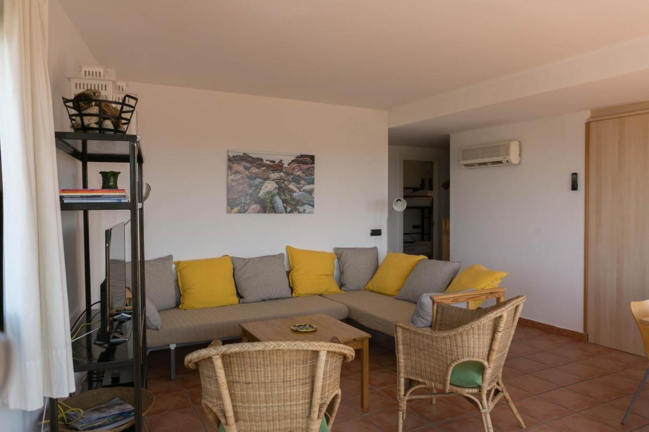 2 Bedroom In Center. Sea Views, Terrace And Pool * Begur