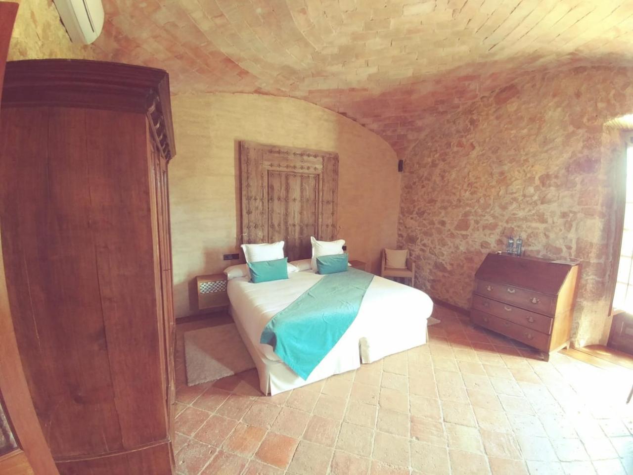 Moli De Hotel