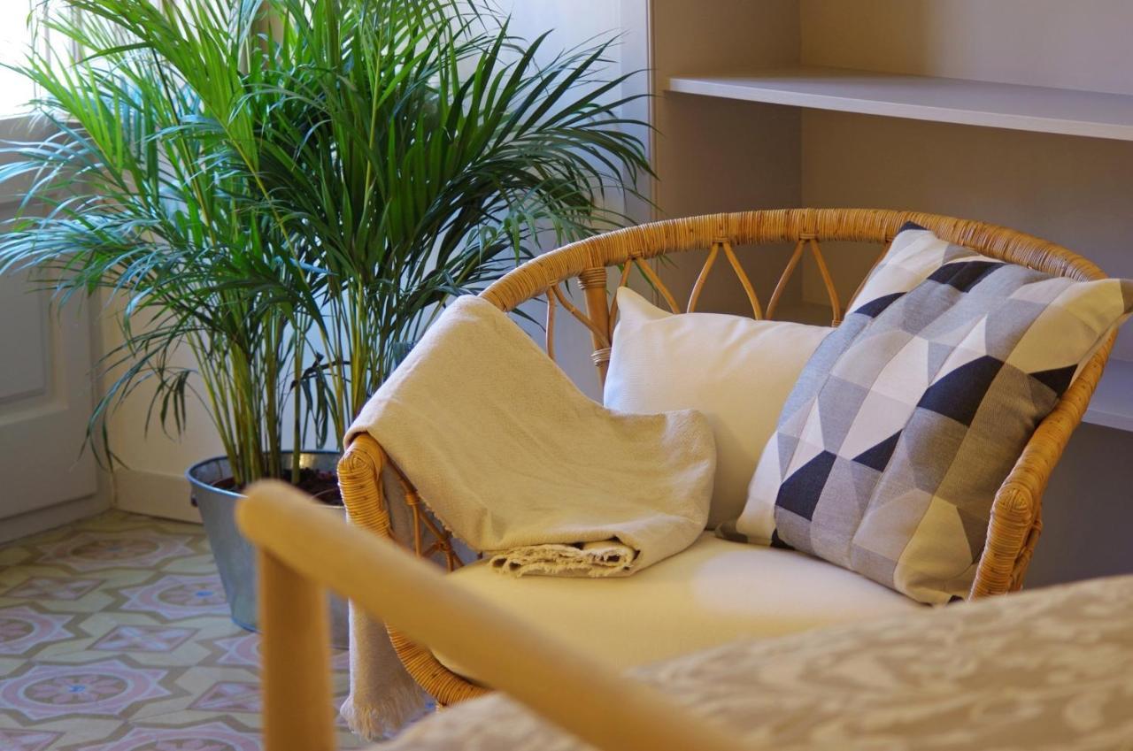 Apartament En Placa Nova , *