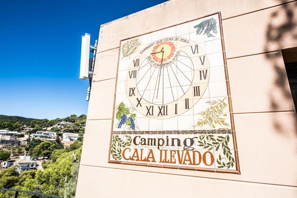 Camping Sunissim Cala Llevado 4 By Locatour *