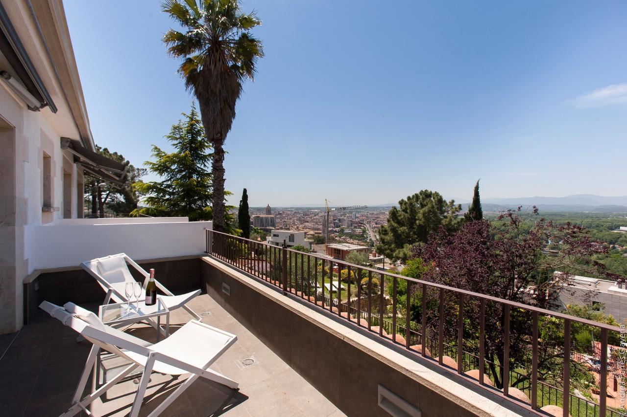 Villa Montjuic Girona *