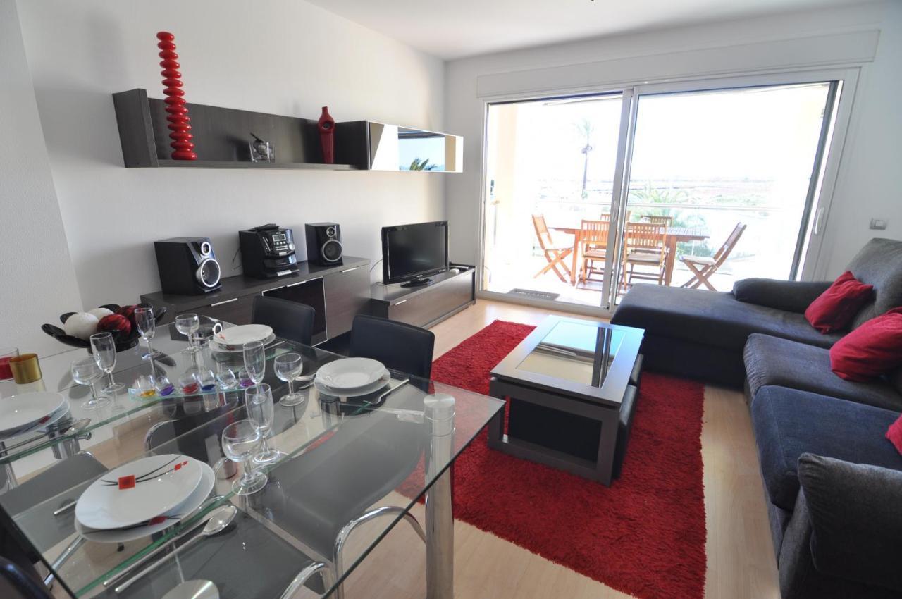 Rnet - Port Gran Apartment