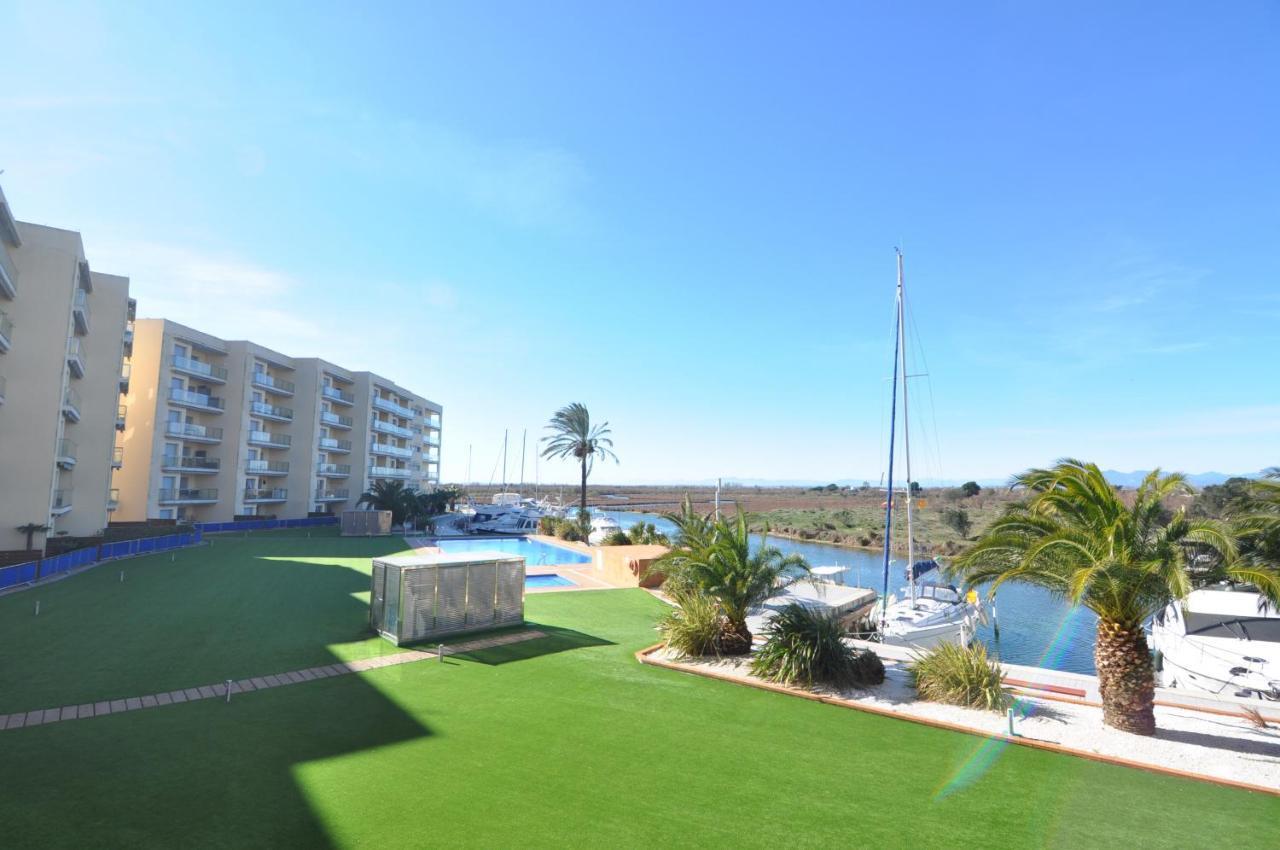 Apartment Rnet - Port Gran