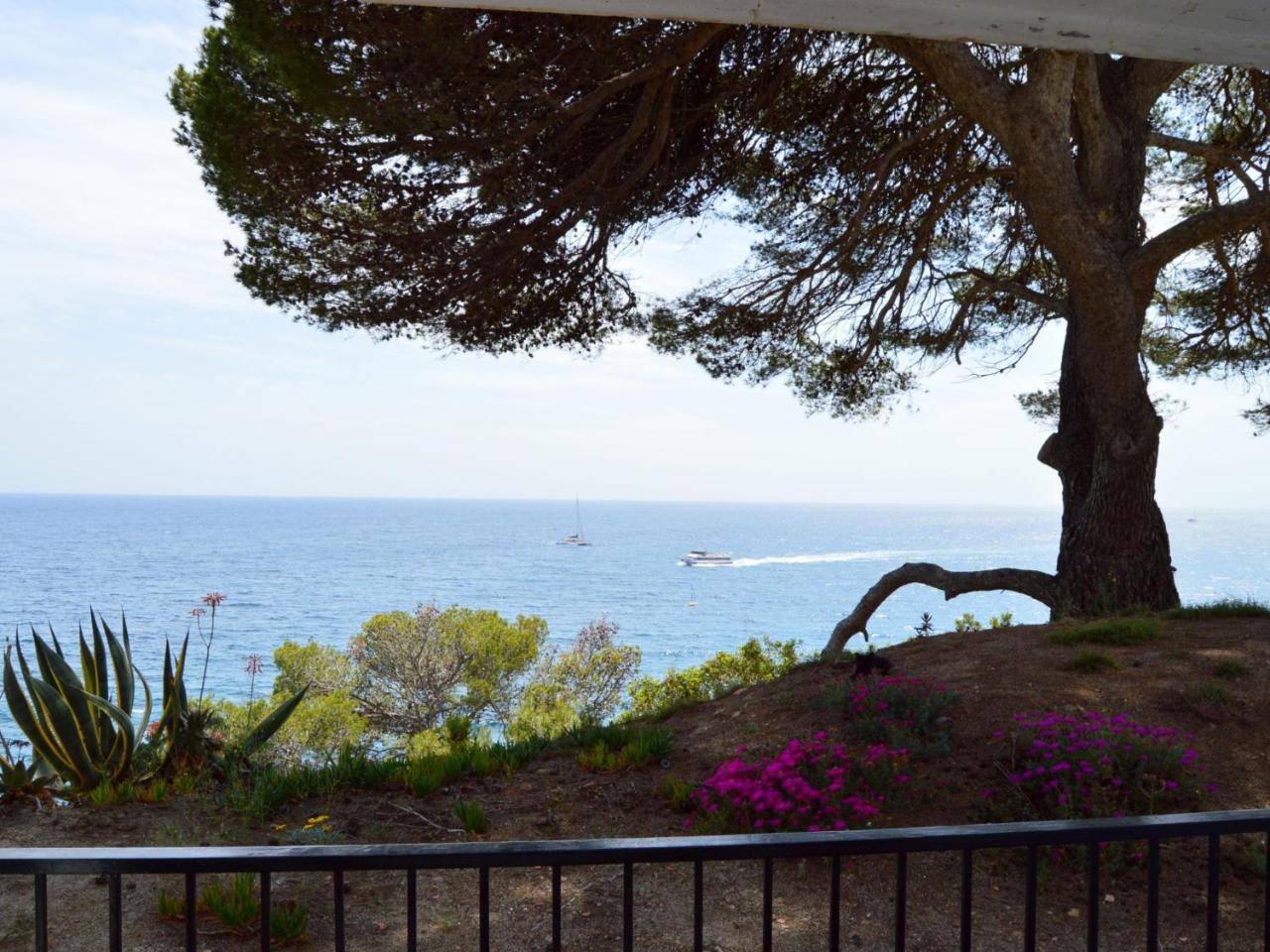 Sol Y Mar - Cala Llevado 2 Apartamento *