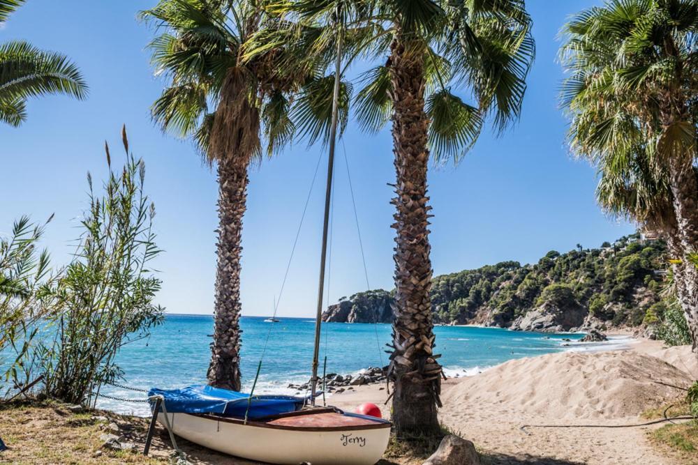 Camping Sunissim Cala Llevado 4 By Locatour *