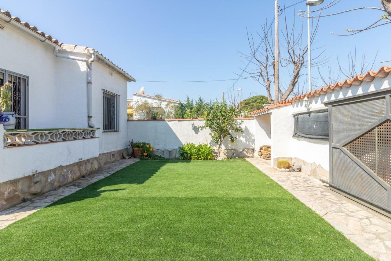 Goldhome - Requesens * Empuriabrava