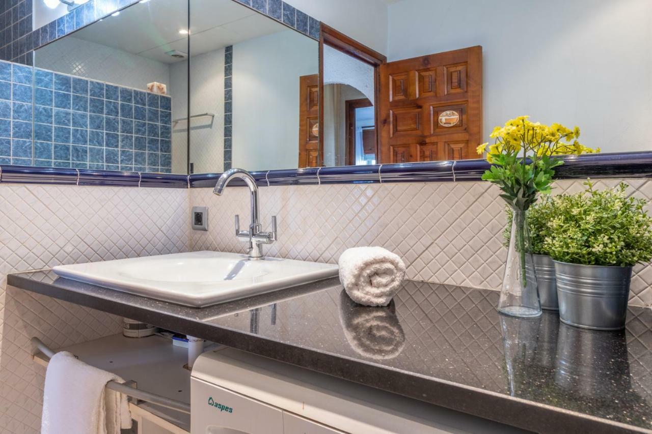 Goldhome - Requesens