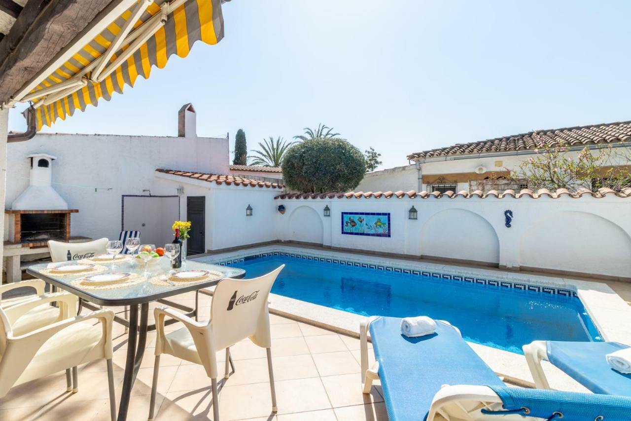 Goldhome - Requesens Holiday home Empuriabrava